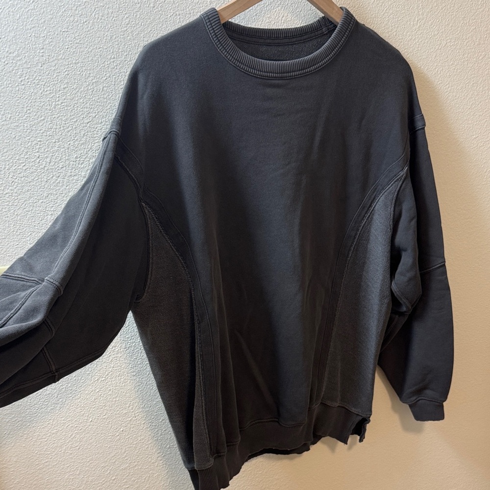 Aerie, Black Lace Detail Sweatshirt - Picture 2 of 4